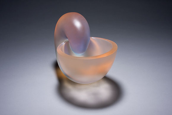 Nautilus - peach opalescent
